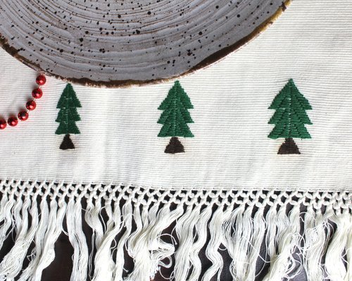 WHOLESALE  Holiday Tree Placemats - Set of 2