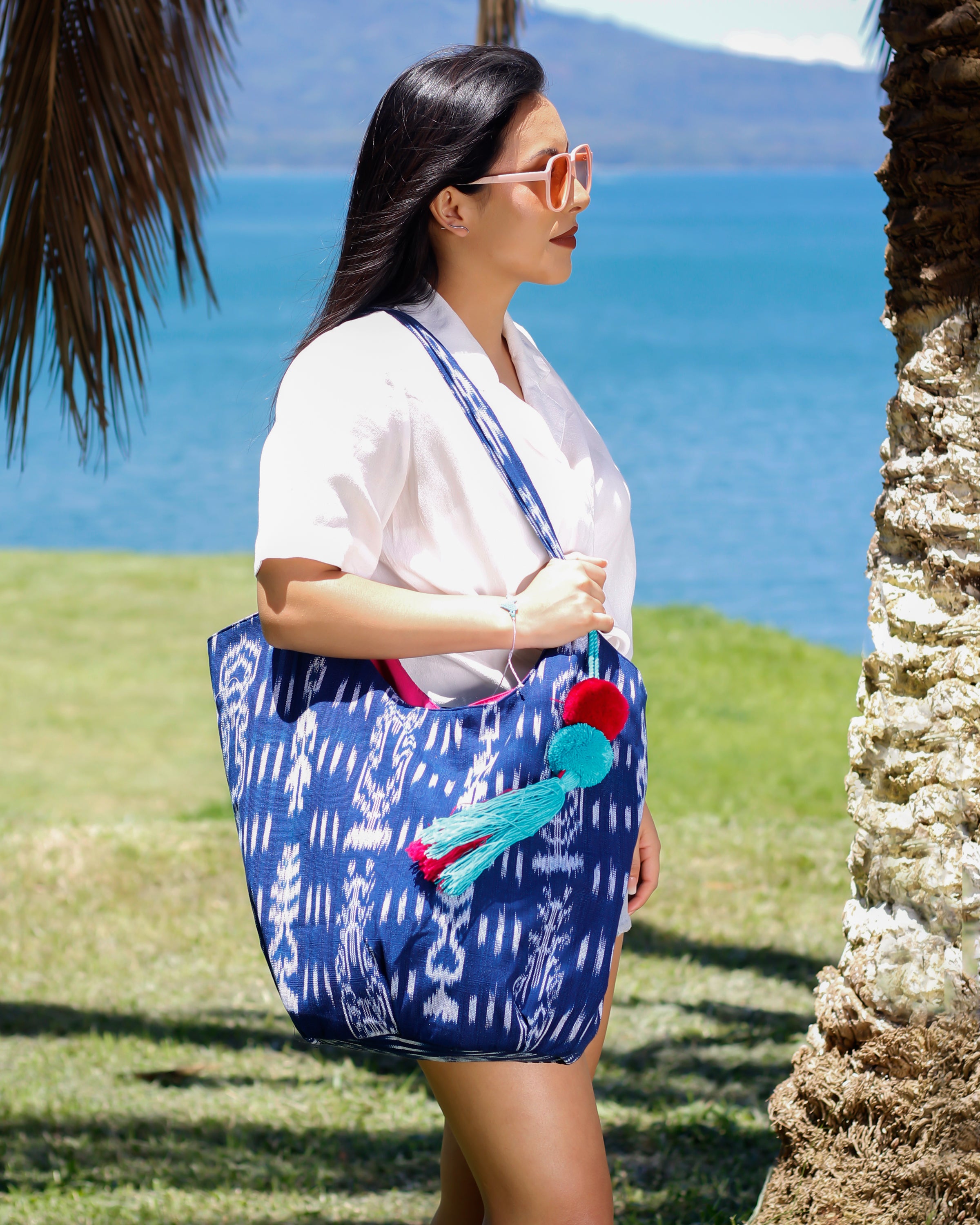 WHOLESALE Lago Beach Bag Ikats (with pompom)