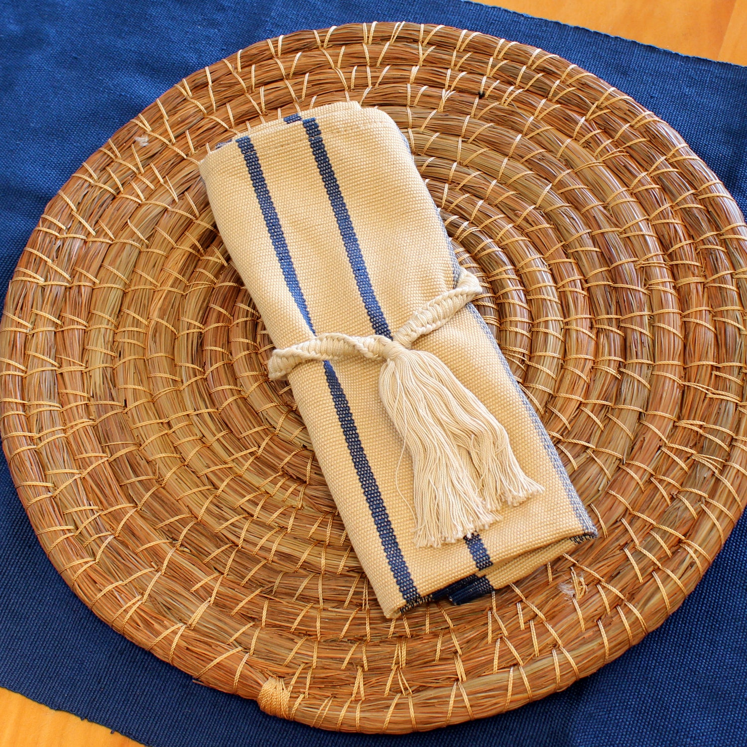 WHOLESALE Handwoven Natural Napkin Holder (x1)